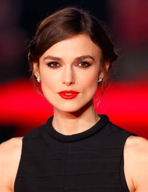 keira knightley red lipstick.